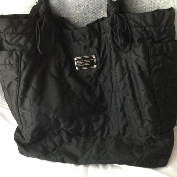 MARC BY MARC JACOBS ‘Pretty Nylon - Tate Tote’ Lrg - Picture 2 of 9
